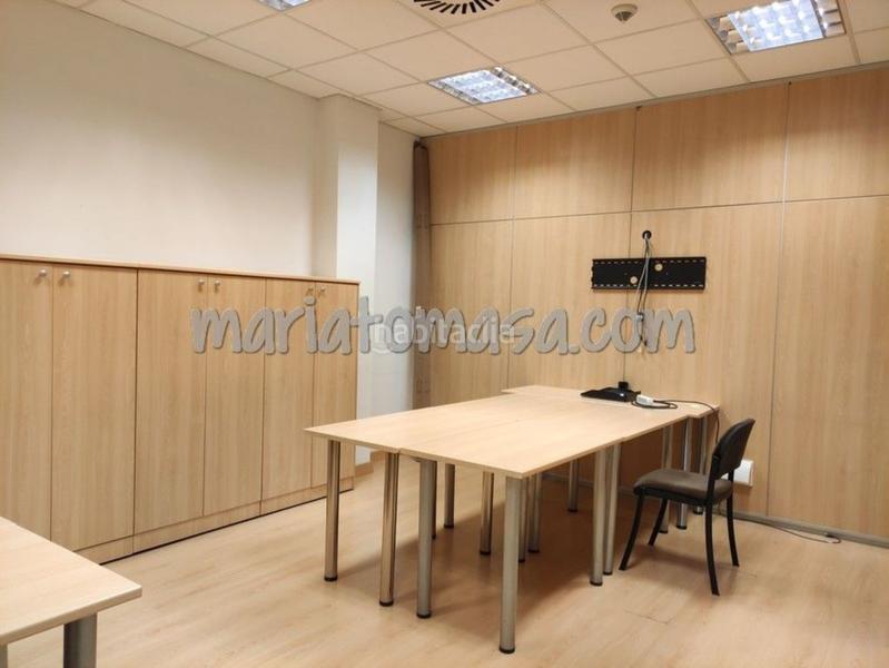 Foto b86423bb-2c70-4e27-a2dc-05d57944090a. Affitto ufficio in Zamudio