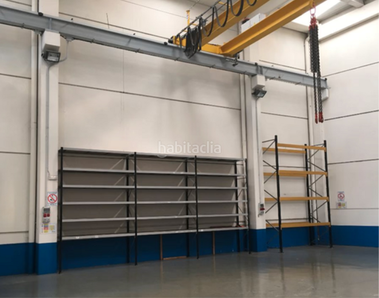 Foto ab92583a-65f0-4ab1-aa37-1eb03f40de2f. Bâtiment à usage industriel dans Mungia