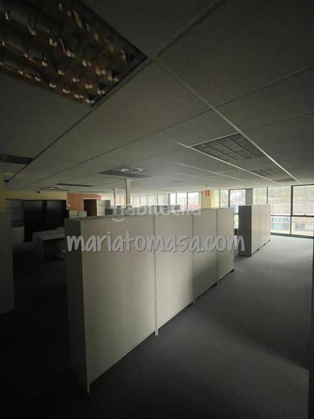 Foto 1c98d9de-dcda-4f3a-87f0-4b497cacea10. Lloguer oficina a Valle de Trápaga - Trapagaran