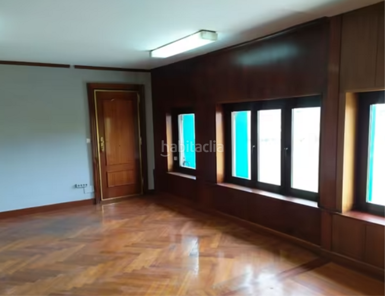 Foto 788d8f70-76d3-42da-b35c-b2329b66aecf. Affitto ufficio in Repelaga Portugalete