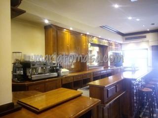 Business premise in Calle de los Tres Concejos