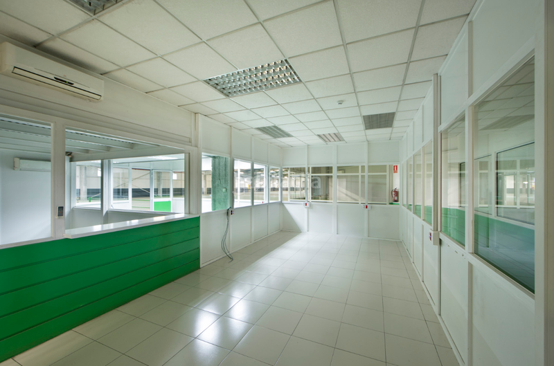 Foto f9a609e0-e396-4d0c-8c0d-0663528f25fa. Nave industrial en Erandio