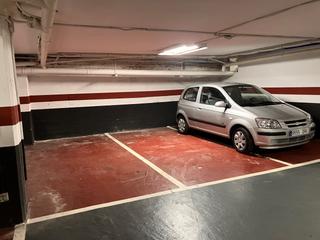 Parking coche  Calle las mercedes