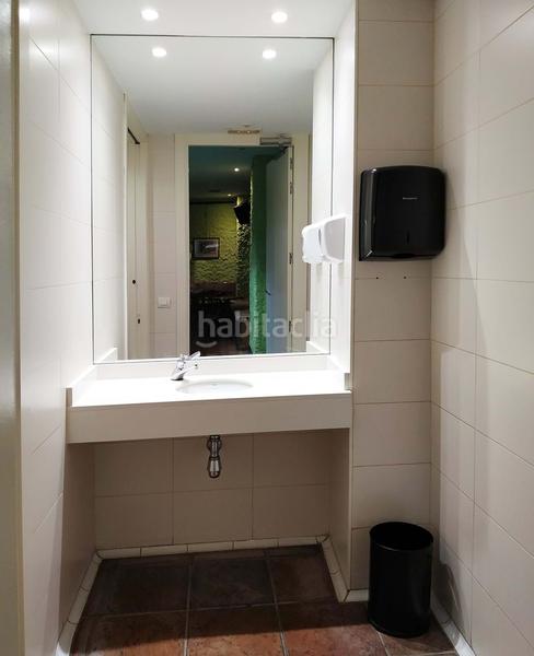 Foto 4ad12a97-2e65-46f4-8277-12f69802c964. Location local commercial dans Santa Lucía Vitoria - Gasteiz