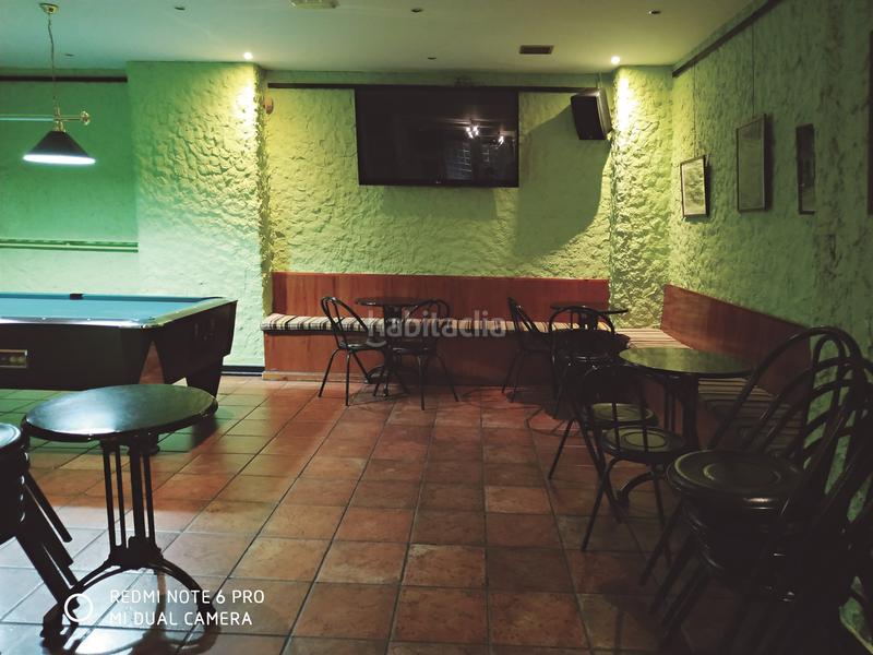 Foto bd588ebd-d66c-4bed-8935-f1b364e4c259. Location local commercial dans Santa Lucía Vitoria - Gasteiz