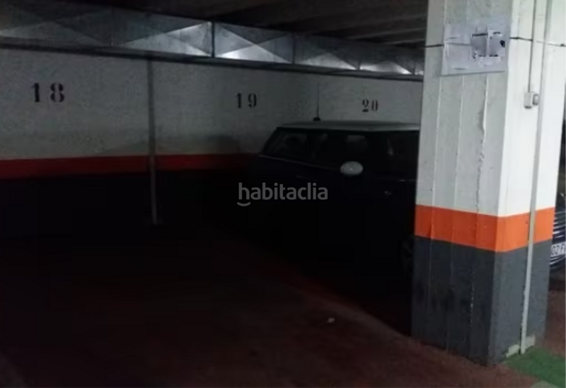 Foto 5a8e3ba1-febe-4ab0-b6a4-4af8239aa06a. Parking coche en Zaramaga Vitoria - Gasteiz