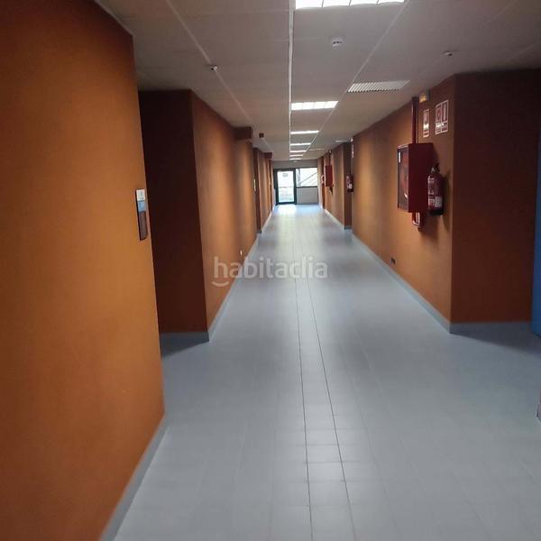 Foto 7d1eade7-d603-4062-bf4b-9a190e3fbe9f. Ufficio con parcheggio in Erandio