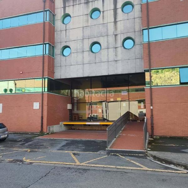 Foto a676e888-6ae1-46bf-8806-9d1f1fa55de6. Ufficio con parcheggio in Erandio