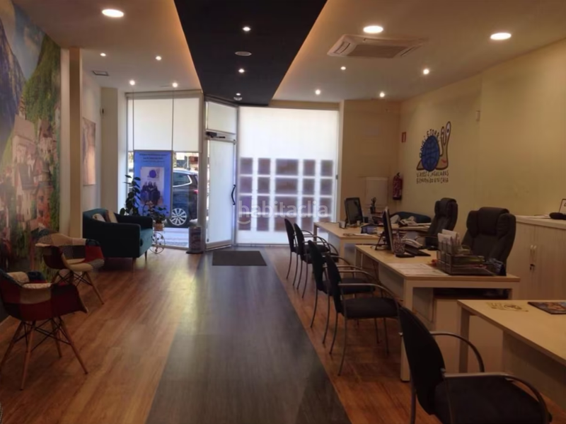 Foto 6f9d4b9c-4d2e-4865-926f-3e6fad15b266. Lloguer local comercial a El Anglo Vitoria - Gasteiz