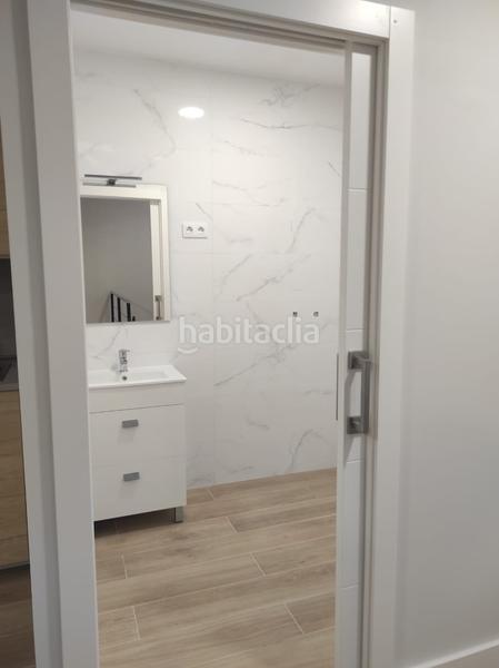 Foto 430a8162-c87d-479a-90c6-54045be7d27a. Locale commerciale in Gorliz