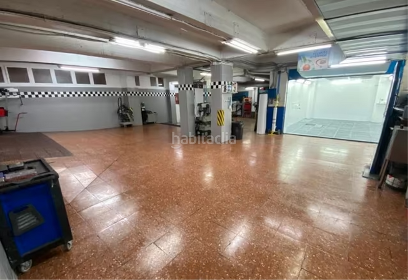 Foto f0a726a4-fcff-41ca-a5b4-9bf8c46ee6a2. Local comercial en San Adrián Bilbao