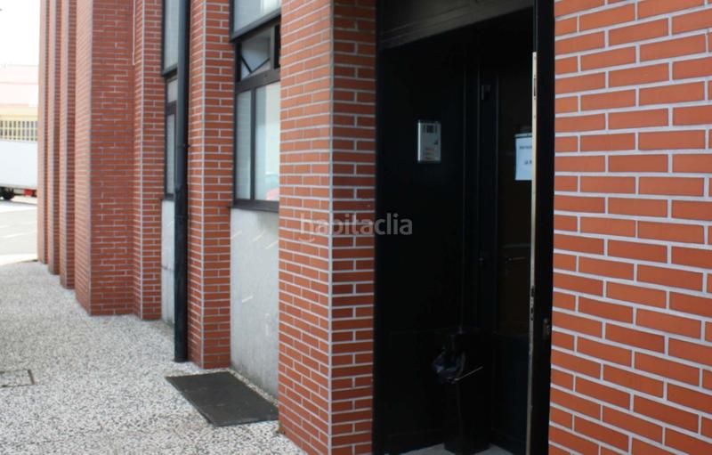 Foto 8d33fa31-1292-475f-8983-02b4b80e70be. Location bureau avec chauffage dans Lamiako-Txopoeta Leioa