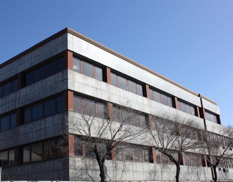 Foto 8b44cc70-8154-4de2-9464-4c469cef4c46. Lloguer oficina amb calefacció a Lamiako-Txopoeta Leioa