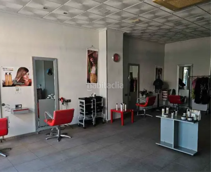 Foto f53b9779-38a6-41a2-8d47-f88cf382cc26. Business premise in Paus - Polígono San Blas Alicante