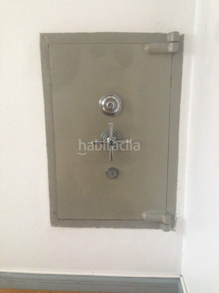 Foto ab97324a-0e0f-4b9a-a53c-6852d0b4a51b. Miete geschäftsraum in Ametzola Bilbao