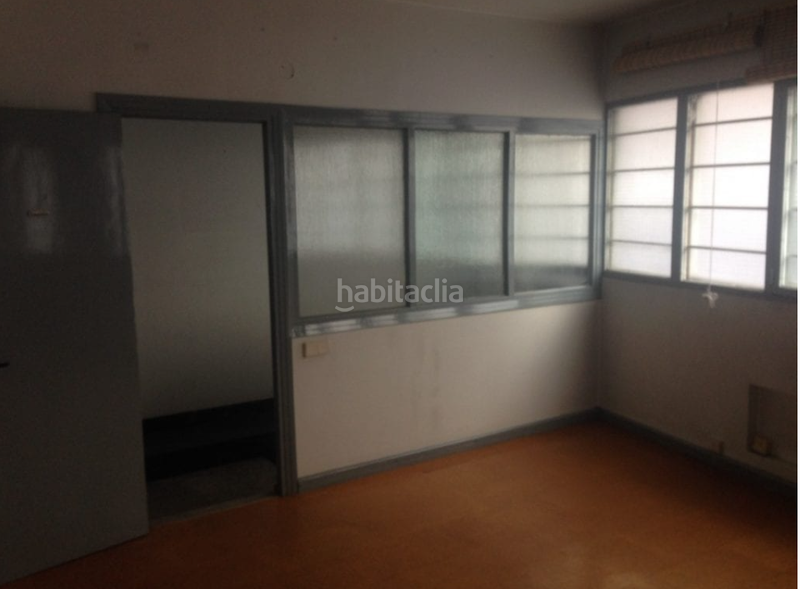 Foto 8db5d34b-fbf2-4514-80c4-ba5049570a08. Location local commercial dans Ametzola Bilbao