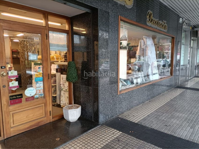 Foto 24ab1324-a3dd-4475-abf5-d99202876a09. Local comercial en El Pilar Vitoria - Gasteiz
