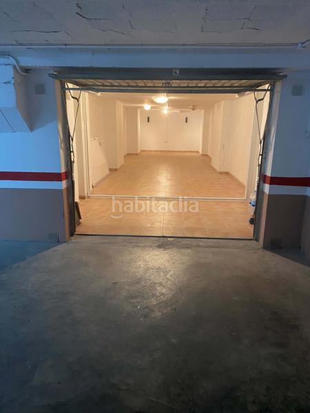 Foto b3b21e66-c36d-4816-9510-85b04fe63d91. Parking coche en Playa Poniente Benidorm