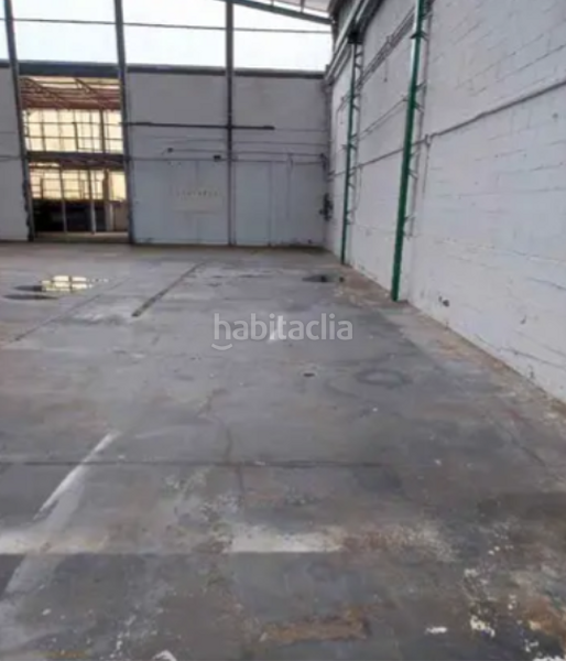 Foto 21e9ca0c-3c5c-46a3-957c-a2aac511e768. Capannone industriale in Loiu