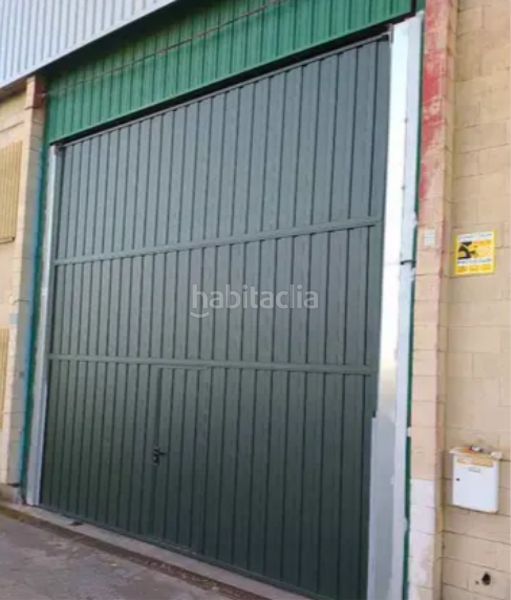 Foto ff0fb1f3-cdc6-475b-9521-57257cc1a0c8. Capannone industriale in Loiu