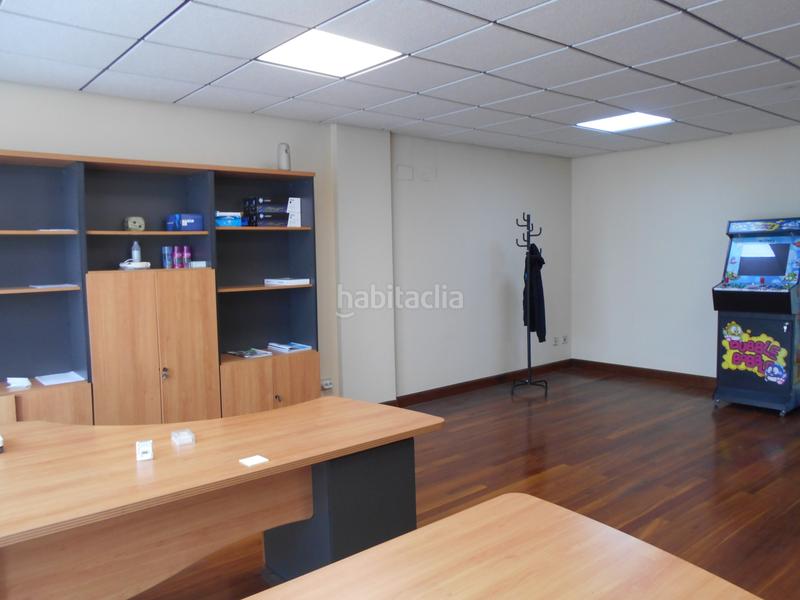 Foto ab3b567c-b2e2-4031-9f6b-4f3161c518cb. Affitto ufficio in Centro Urbano-Hirigunea Leioa