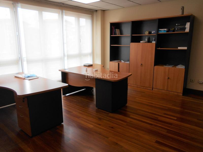 Foto b0e74d09-d0af-416d-b4bd-ffb579bc0a77. Miete büro in Centro Urbano-Hirigunea Leioa