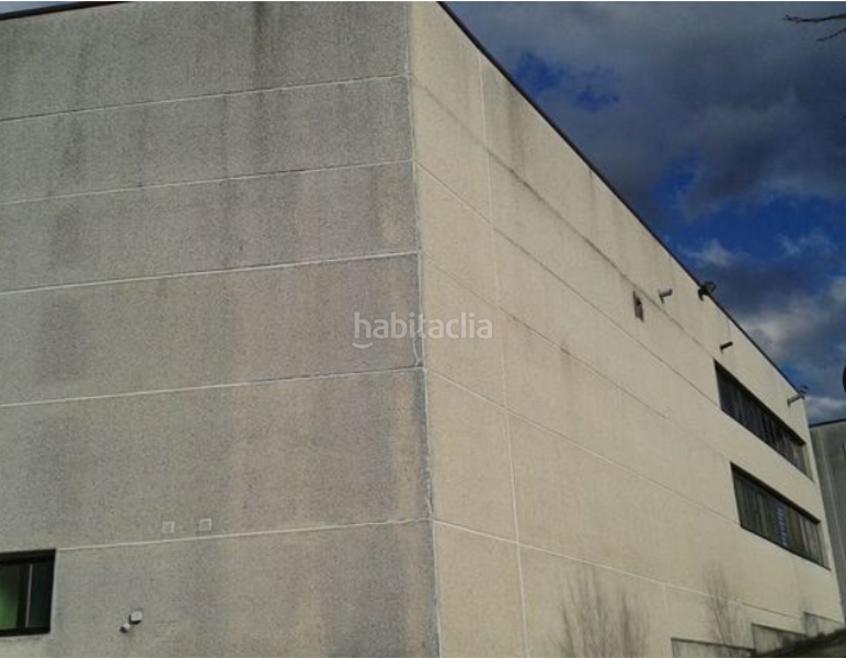 Foto 91479f12-1c30-4379-9d90-426d43e39f2d. Fabrikhalle in Zamudio