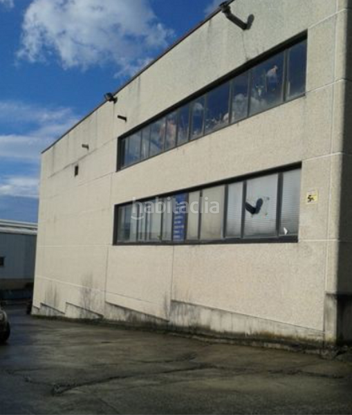 Foto e2040b15-2dda-4a62-8ecb-44ddd74914f0. Fabrikhalle in Zamudio