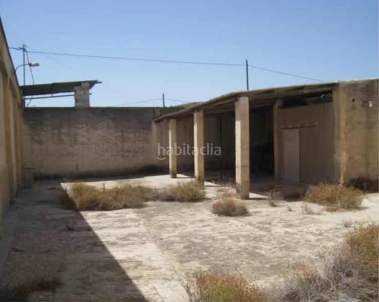 Foto 6e79512f-9bd8-4fe7-902a-af4a9b3ef09d. Capannone industriale in Centro Aspe