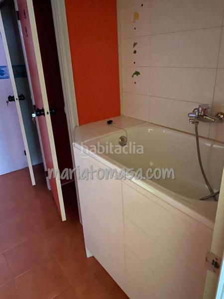 Foto 4ddba814-0cb1-4ebc-9291-f3fd9d482897. Lloguer local comercial a San Adrián Bilbao