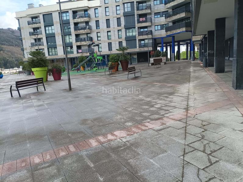 Foto 5eb53fde-be30-48d4-a710-354d4fb47df7. Alquiler local comercial en Centro-Ariz-Uribarri Basauri