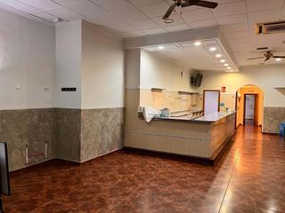 Business premise in Jaume Roig