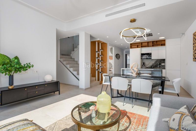 Foto 1b7d3442-478b-45d3-8fb9-025879cd564d. Casa a Los Balcones y los Altos Orihuela