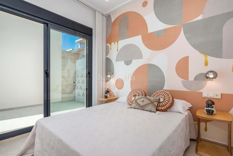 Foto 5b4cb7ff-8550-4387-bcad-ce6640bc4430. Casa a Los Balcones y los Altos Orihuela