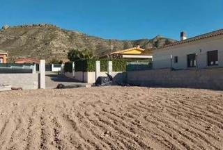 Terreny residencial  C. maigmo. Se vende parcela en urbanización sobre carretera. bonita urbaniz