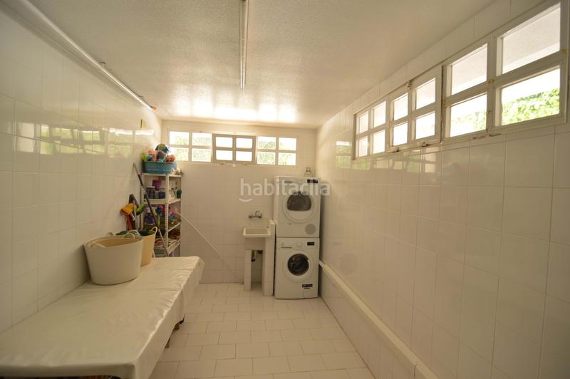 Foto 671f49ef-3405-49ea-baf5-fcbbc3b7dee2. Chalet mit parking pool in Zona Carrefour - Urbanizaciones Torrevieja