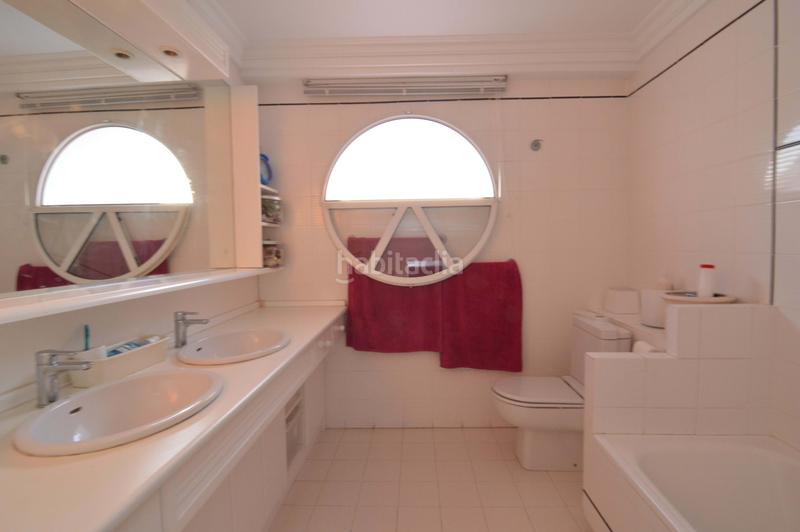 Foto 22814eaa-4c1e-4ad7-983b-403f15cf2e7f. Chalet en Zona Carrefour - Urbanizaciones Torrevieja