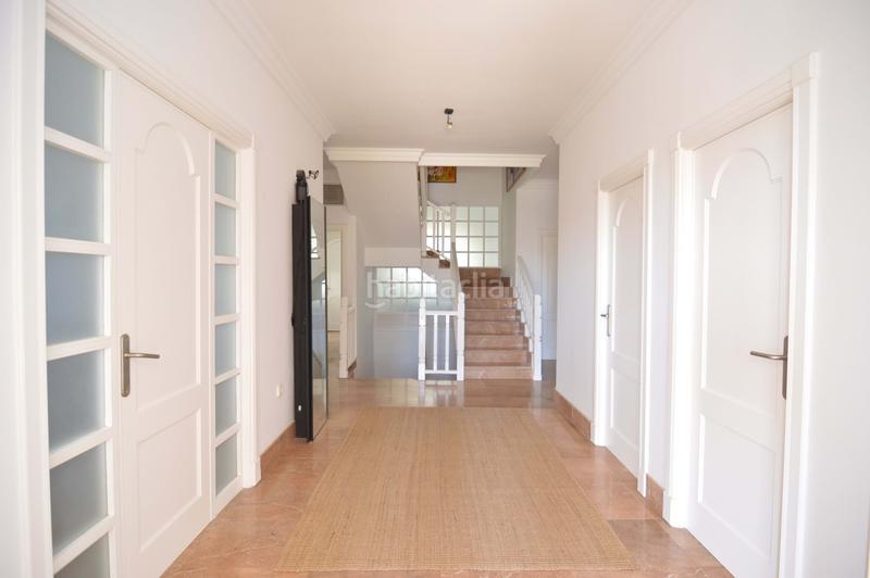 Foto ab88ffc5-83dc-4119-bcfe-3360ca6a6877. Chalet con parcheggio piscina in Zona Carrefour - Urbanizaciones Torrevieja