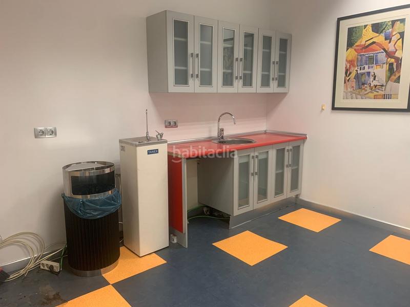 Foto a4743f26-93d9-452c-9710-c9d160d9d0d0. Rent office space in Miribilla Bilbao