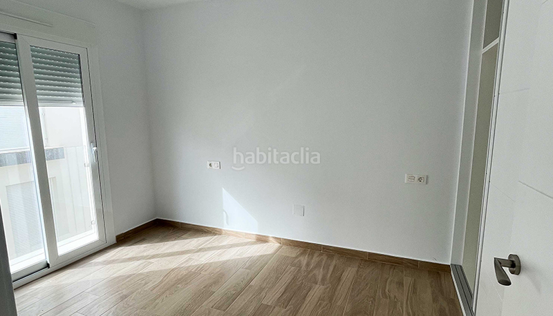 Foto a47bb907-a87d-42f1-896d-cb267c9963c2. Casa en Puerto Marino Santa Pola