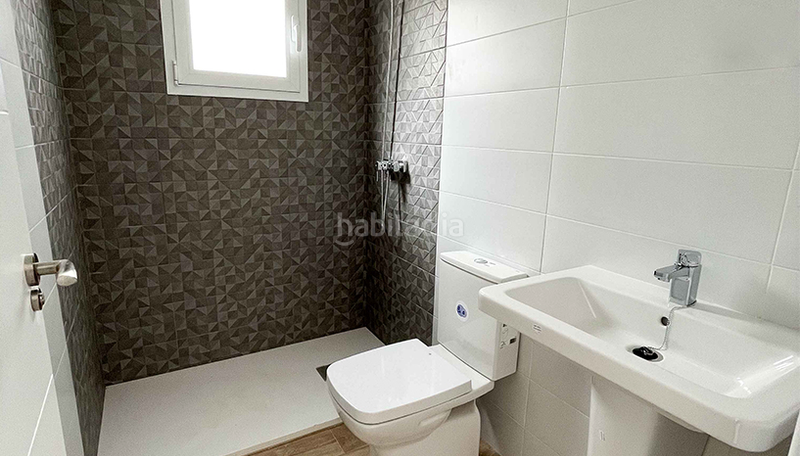 Foto 13c2a69b-97bb-4d92-93b5-7b90fe68c305. House with heating pool in Puerto Marino Santa Pola