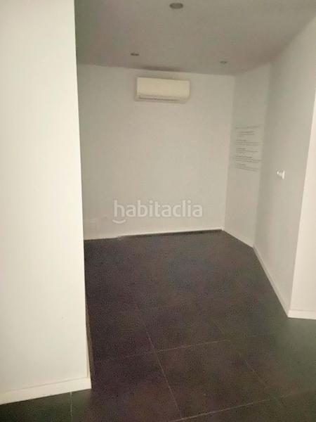 Foto 68ec6a8a-b880-437f-ab98-92f07d19a536. Location local commercial dans Centro Elche / Elx