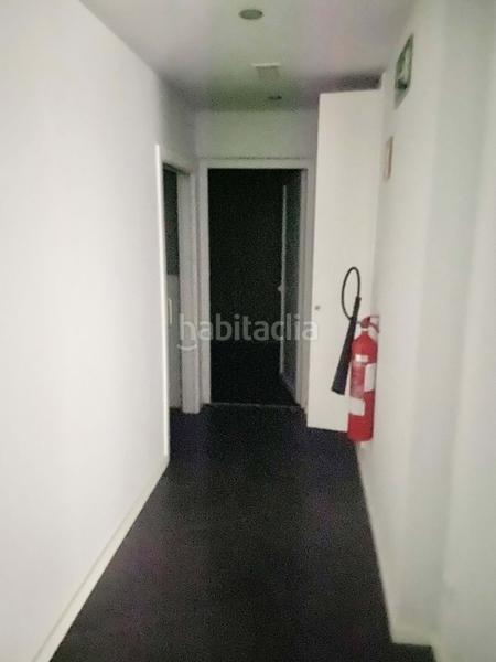 Foto f91eb88a-55be-48bb-85f0-b2f891ee56a0. Location local commercial dans Centro Elche / Elx