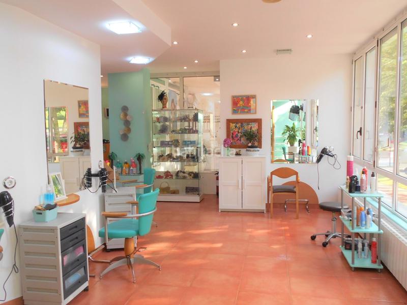 Foto a5017371-e0a6-436f-a305-891a5f8d54ab. Rent business premise in Centro Urbano-Hirigunea Leioa