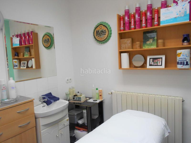 Foto 7dd5bd59-957e-42dd-8794-72f438f80757. Alquiler local comercial en Centro Urbano-Hirigunea Leioa