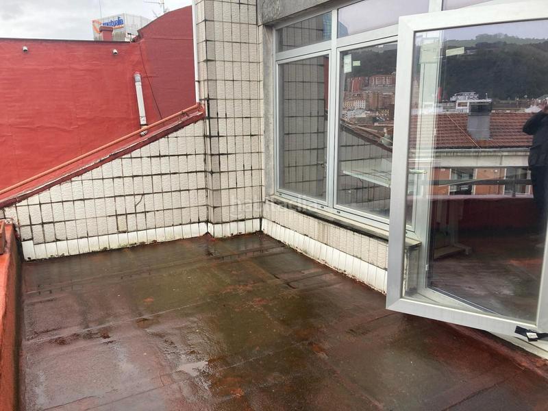 Foto aa8a668f-46d4-4930-a7be-c2722f5b5f9d. Location bureau dans Abandoibarra - Guggenheim Bilbao