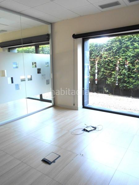 Foto 41dd748e-d1d8-4985-b0ec-49ce79ef613a. Alquiler oficina en Artatza-Pinueta-Pinosolo Leioa