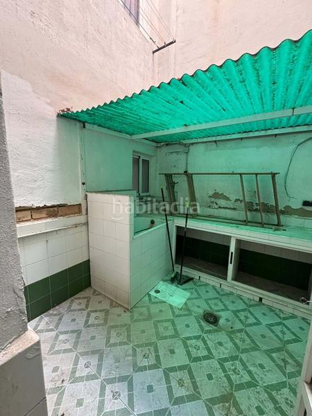 Foto 9ef6123a-c554-497a-9fb3-d65ce3048a42. Local comercial a Carolinas Altas Alicante