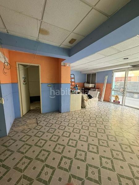 Foto cfb5ab53-6c9d-490e-86ee-c20b4094f720. Local comercial a Carolinas Altas Alicante
