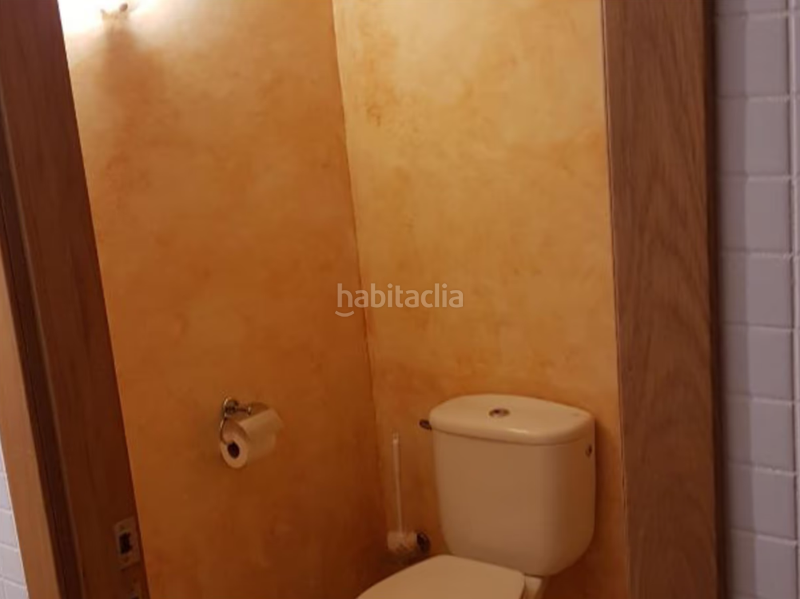 Foto 62f6c15c-5926-47b4-a85d-41253c86f8c4. Local comercial a Altozano - Conde Lumiares Alicante